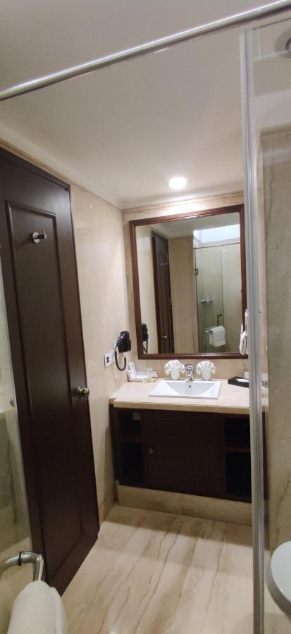 Country Inn & Suites By Radisson, バティンダ エクステリア 写真